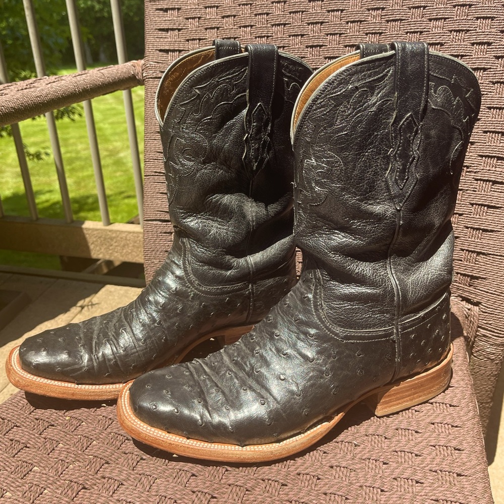 Lucchese 2000 Full Quill Black Ostrich Men’s Size 10.5 D